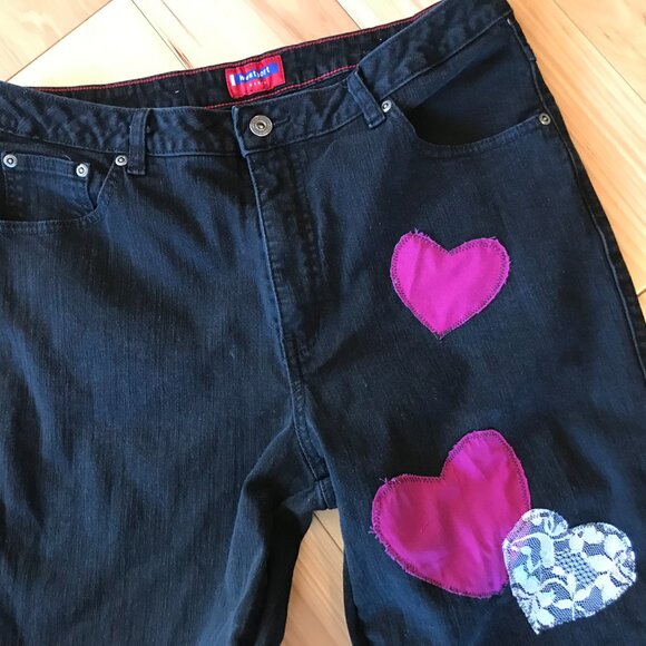 Upcycled Patchwork Jeans, Size 14: Handmade Magenta & Lace Patches, Black Denim - Picture 9 of 9